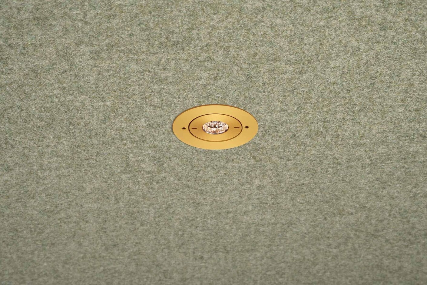 Trim Flat 28