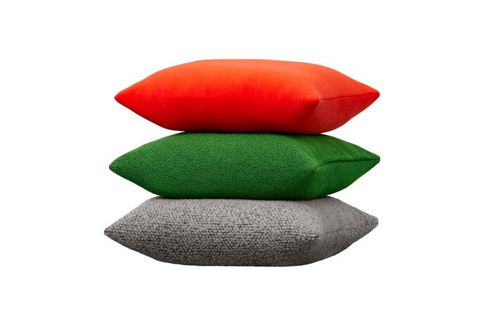 20260308 123324 30761 chunky boucle cushion medium pebble 04