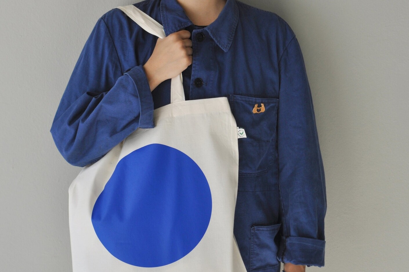 Kolor tote dot bag jutebeutel blue qu 1 9a797113 64e0 427b ac10 d790e60019d1 landscape 2020x1313