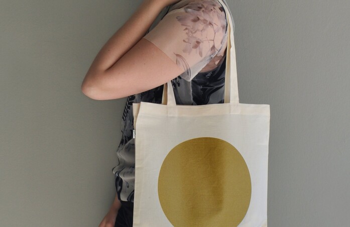 Kolor tote dot bag jutebeutel gold qu f0e00dab 86f0 44fd 9e51 0f25c3988215 landscape 2020x1313