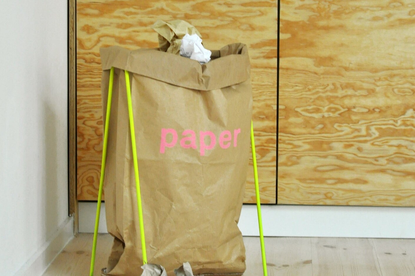 Kolor paperbag holder papiersackhalter h07 2d85268b 1105 4e2f bd35 f3dbf6fc83f5 landscape 2020x1313