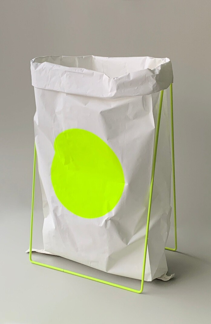 Kolor paperbagholder papiersackhalter neonyellow leuchtgelb 01 64e53f8f 7b64 4420 9aac 5fdeb1e9a8ce portrait 1313x2020