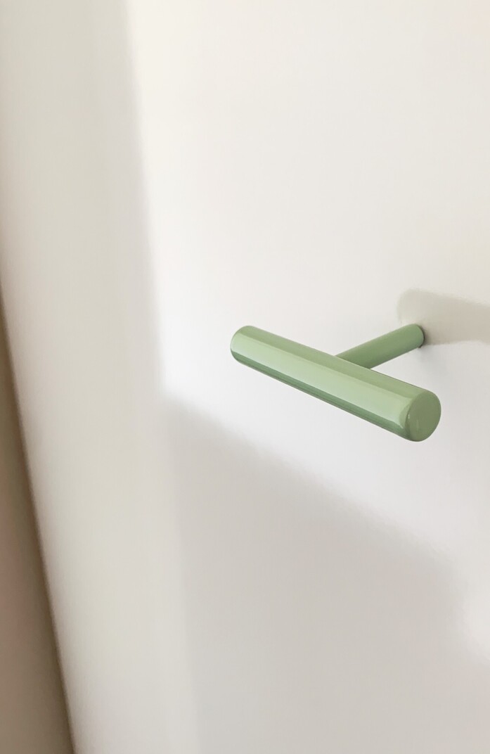 Kolor linehandle griff knauf mint pastelgruen 02 portrait 1313x2020