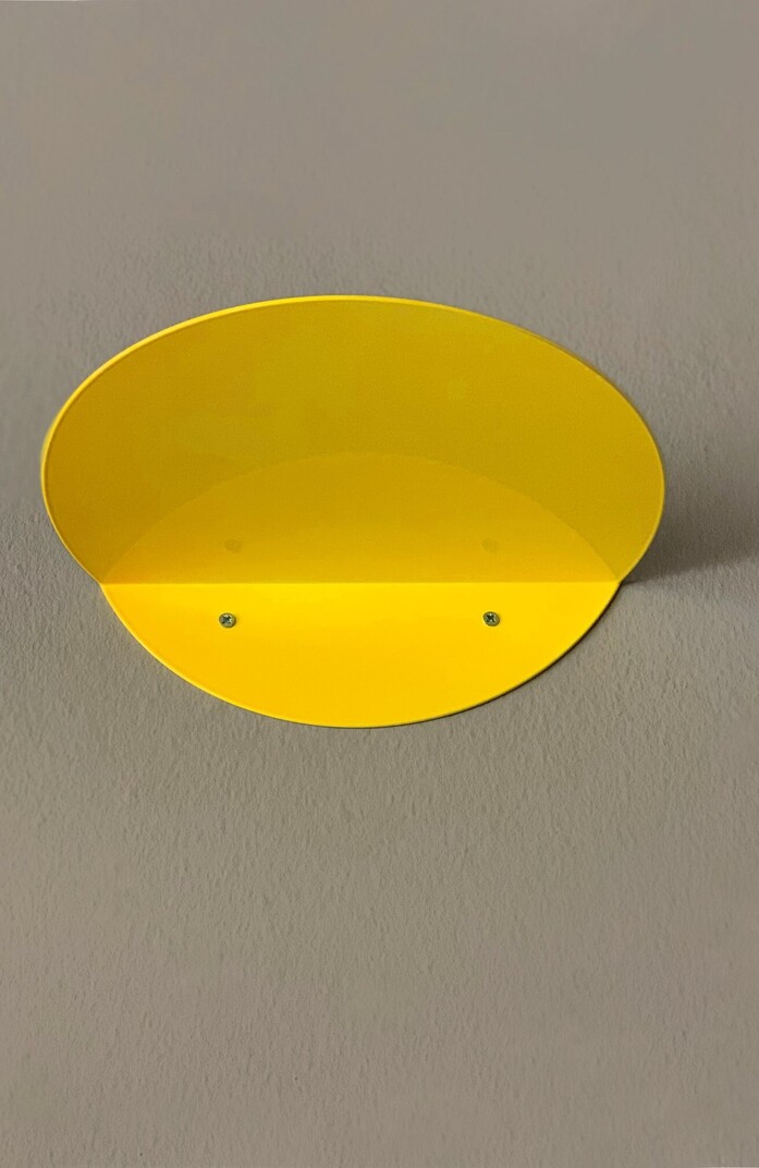Kolor dotshelf regal sunshineyellow jpg portrait 1313x2020