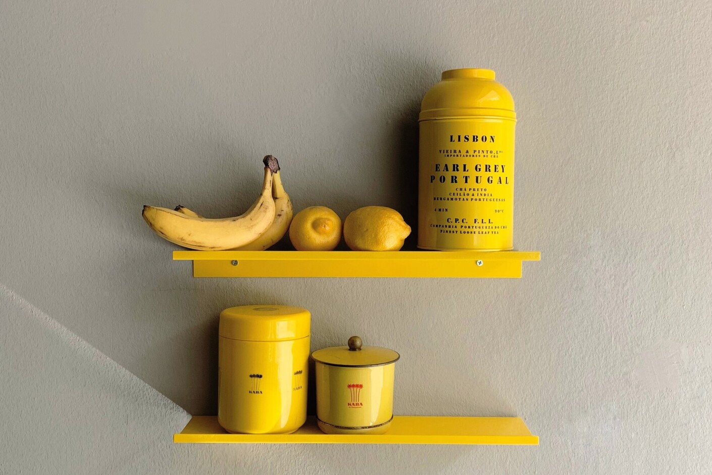 Kolor zshelf regal yellow gelb b3819632 f853 4878 87e7 eeff0bf39a42 landscape 2020x1313