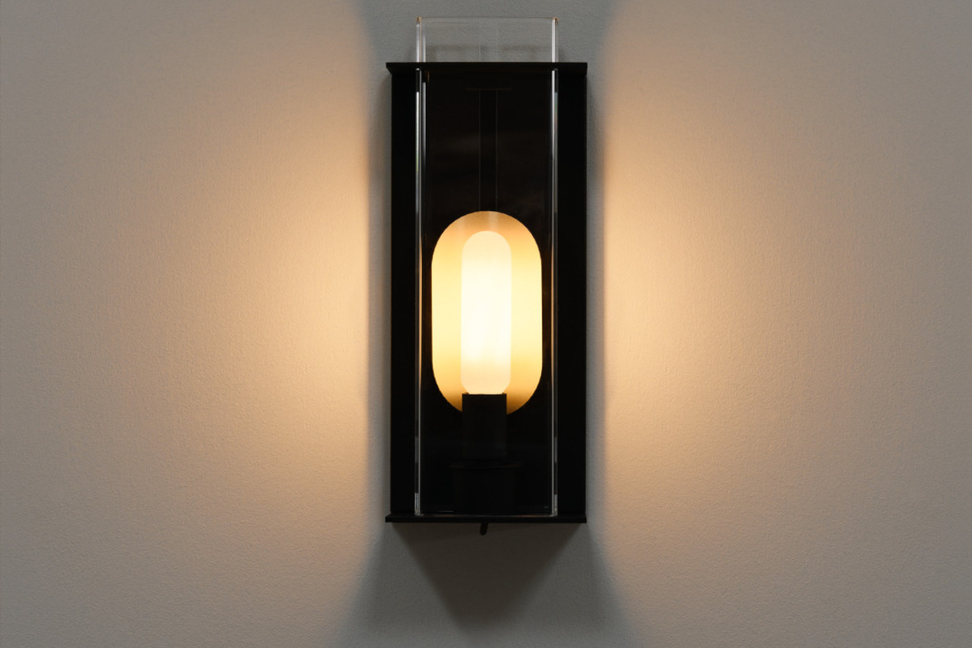 Quadratube W2, Wall lamp