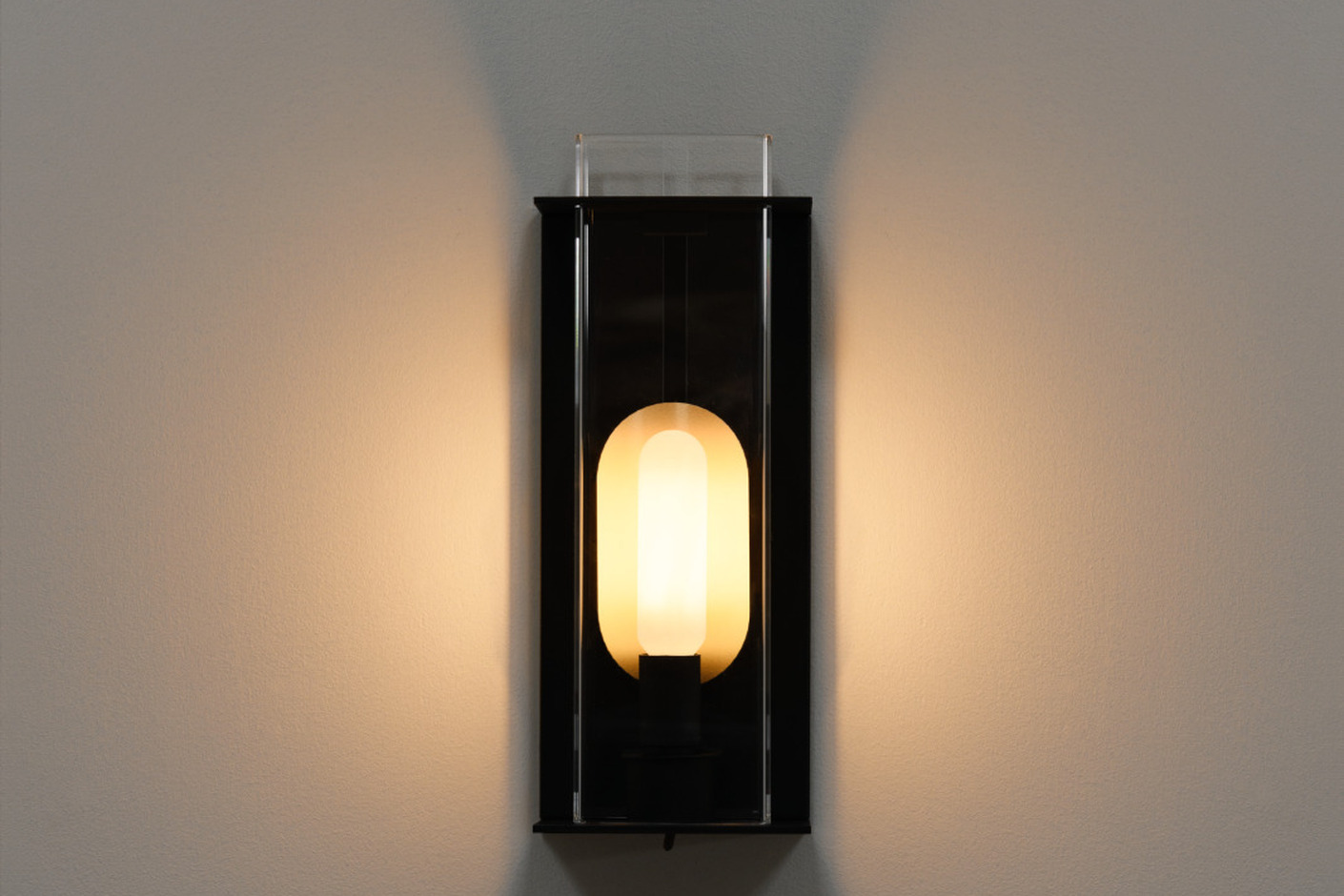 Quadratube W2, Wall lamp