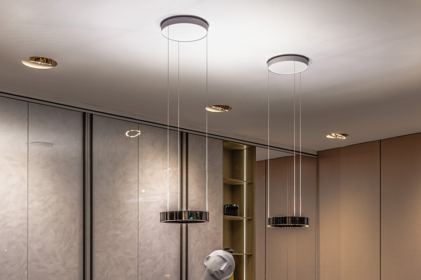 c.Pace recessed