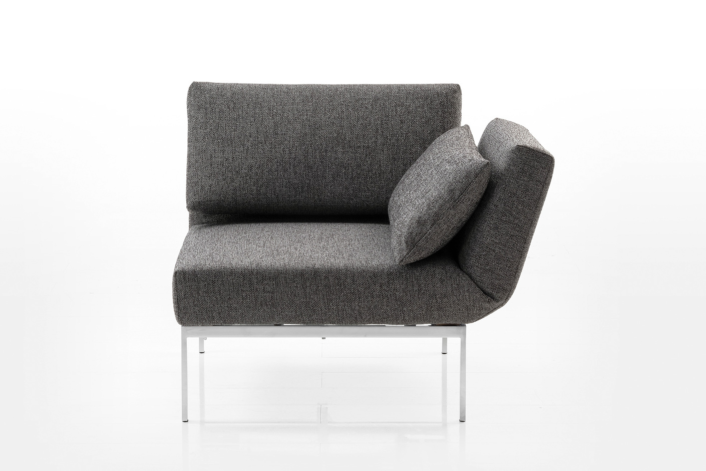 Roro soft armchair