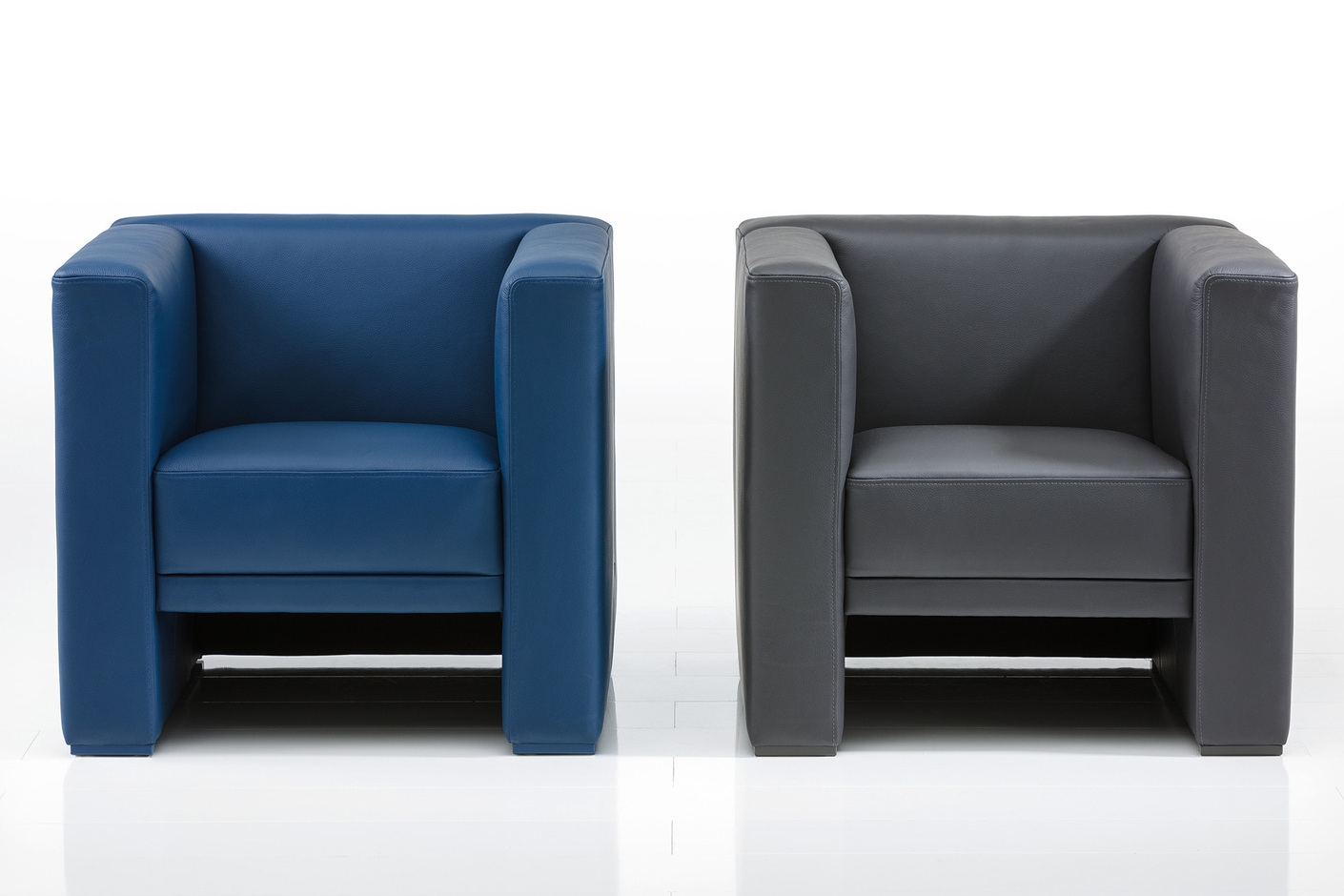 Visavis armchair