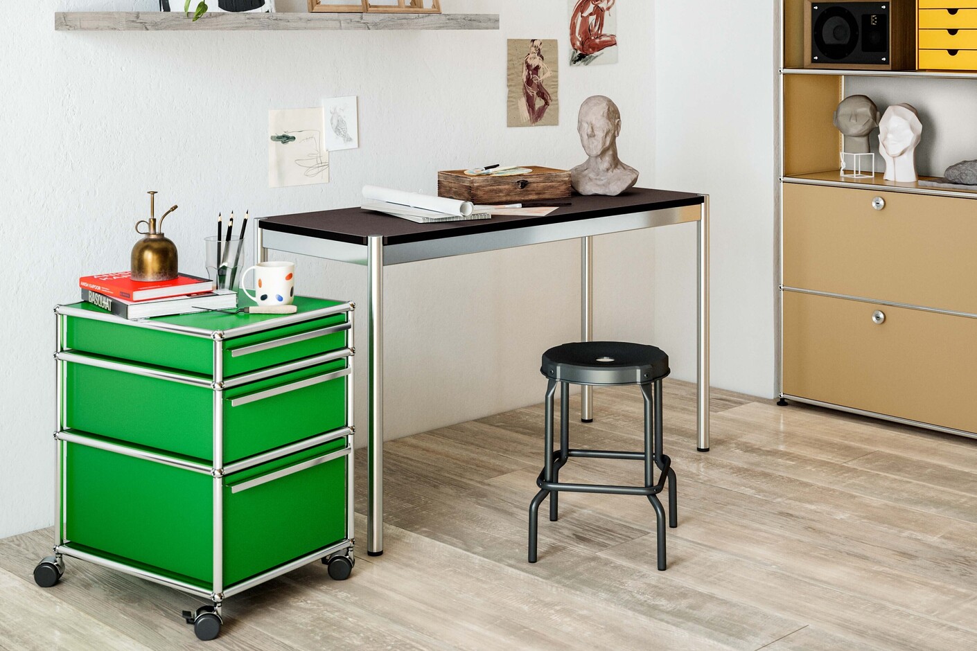 USM Haller Pedestal | USM Green