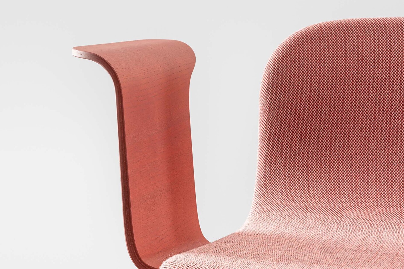 AEON COMFORT BAR – Upholstered seat