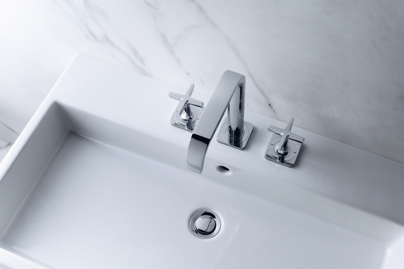 AXOR Citterio E 3-hole basin mixer 170 with escutcheons and pop-up waste set brushed red gold