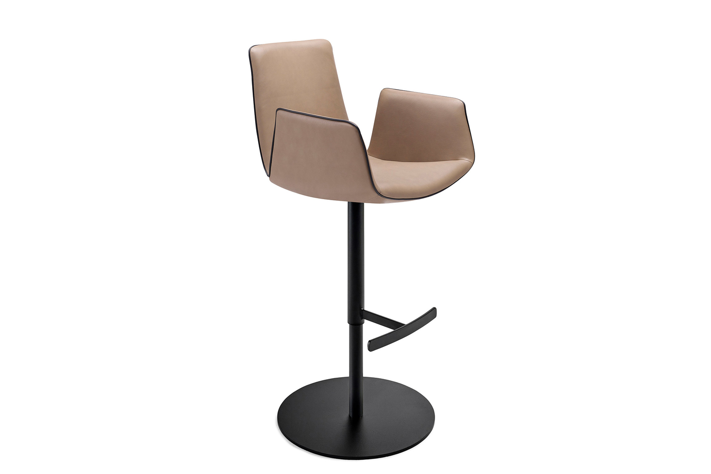 Amelie Bar Armchair mit Tellerfuß