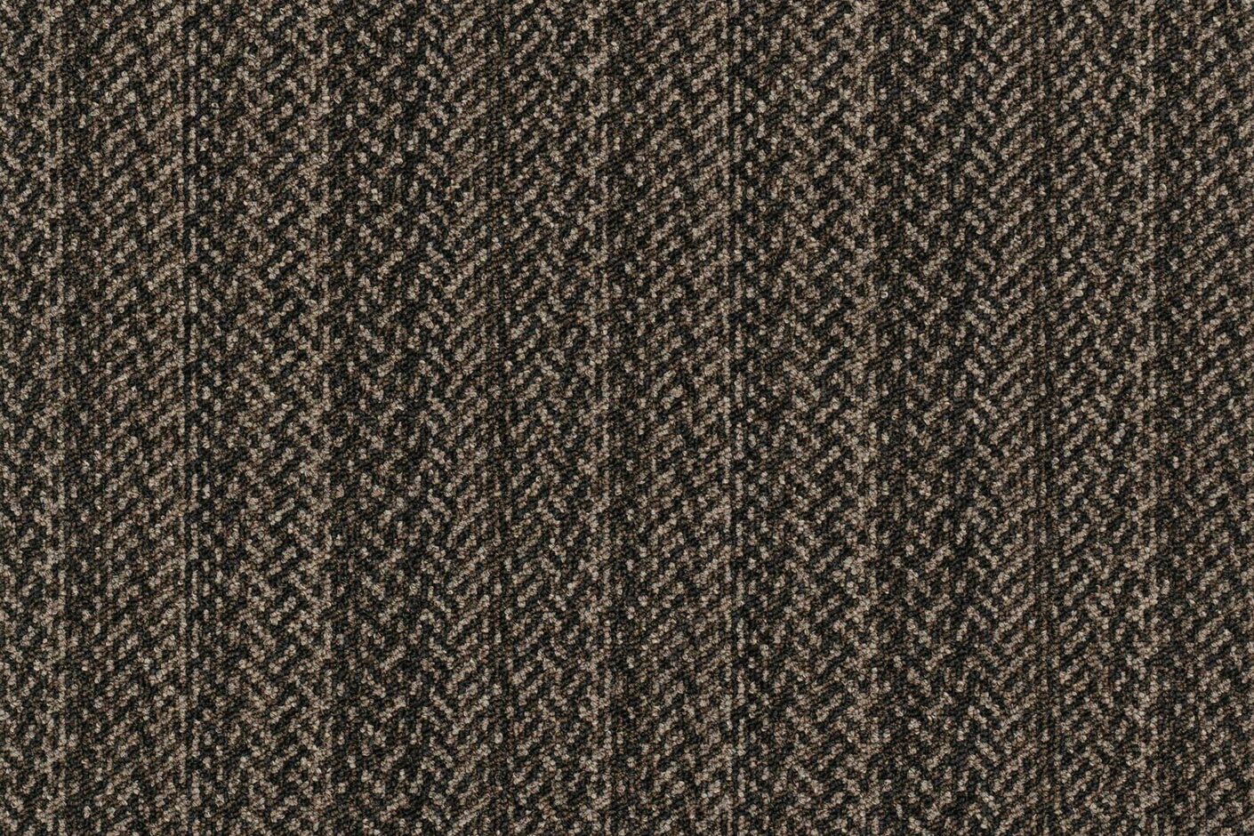Blurred Edge 848