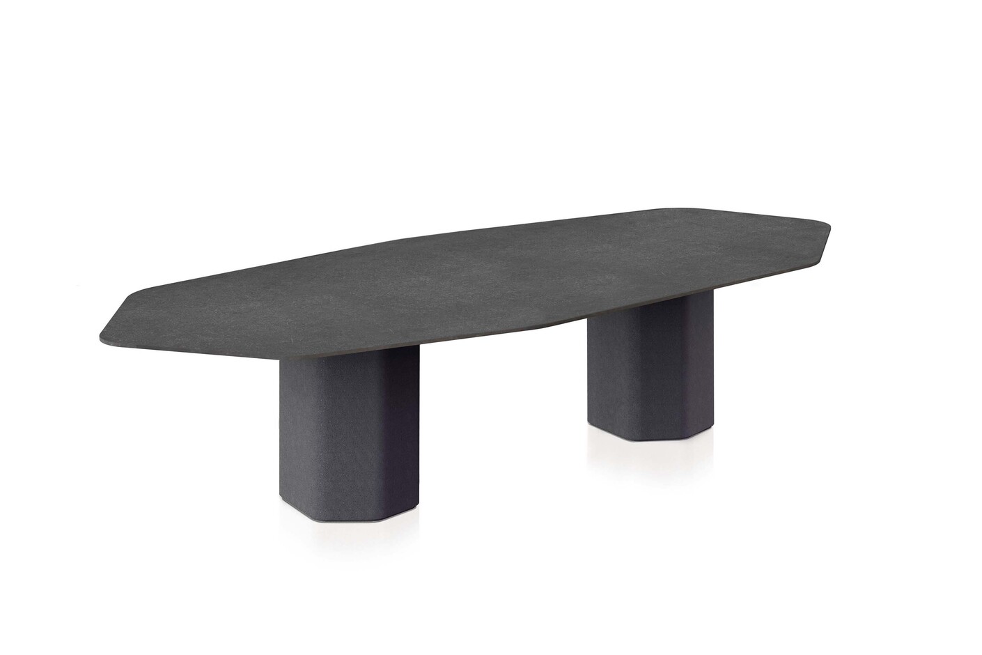 Achteckiger Tisch