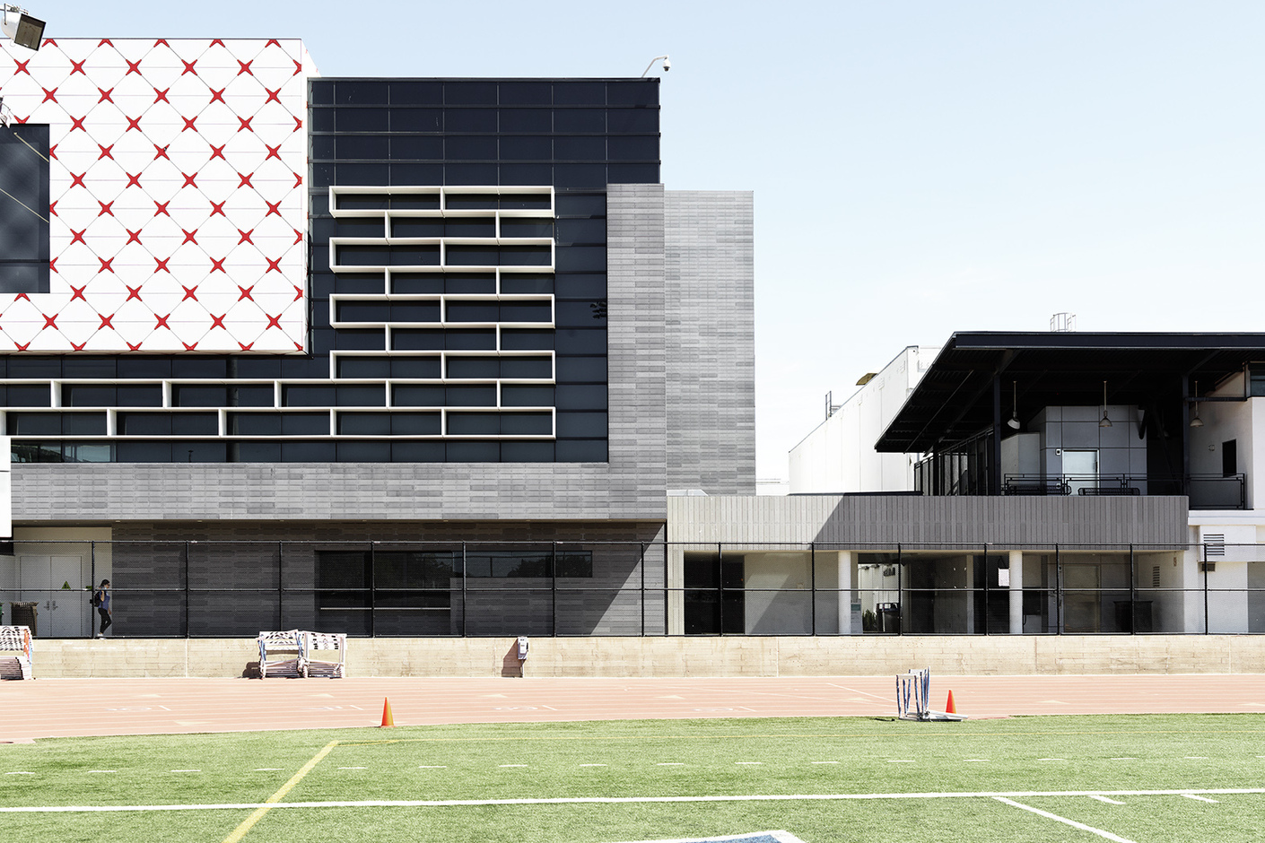 öko skin, Santa Monica College
