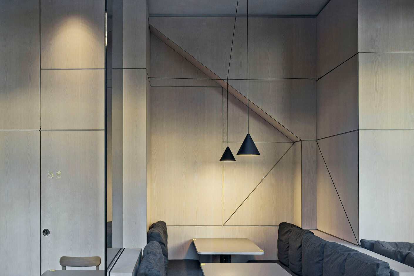 Suspension lamps