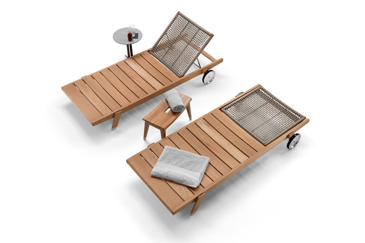 Hora Sexta Daybed