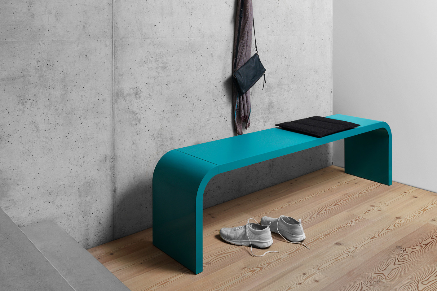 M11 Bench