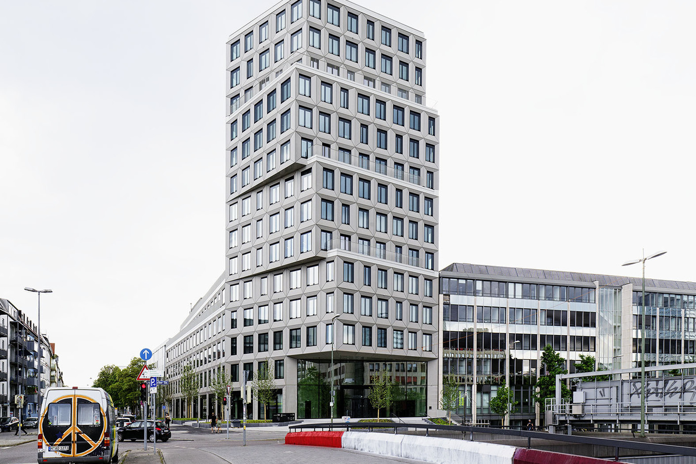 concrete skin, Heimeran Westend Bürogebäude