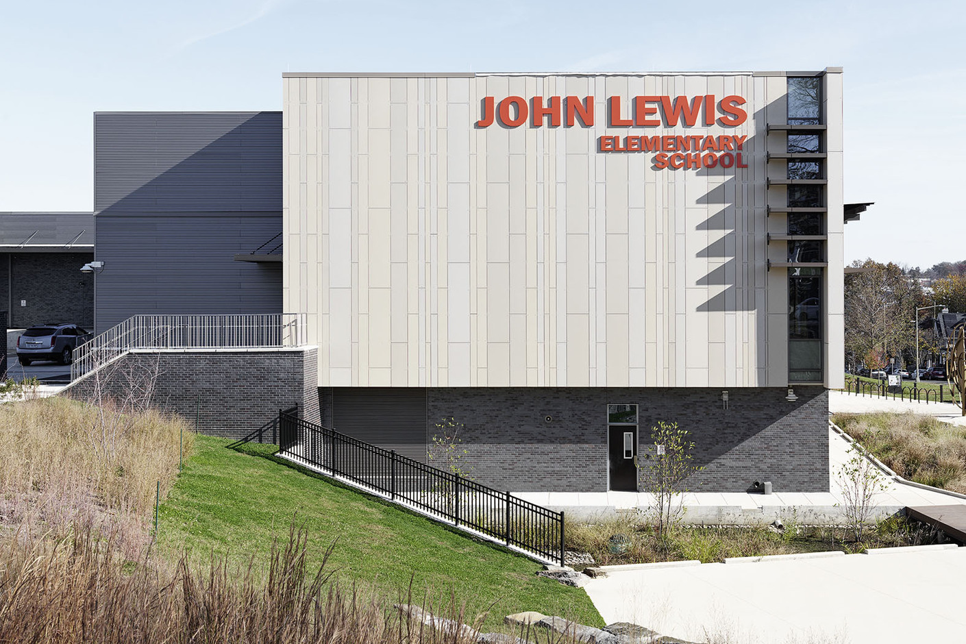 öko skin stripes, John Lewis Elementary School
