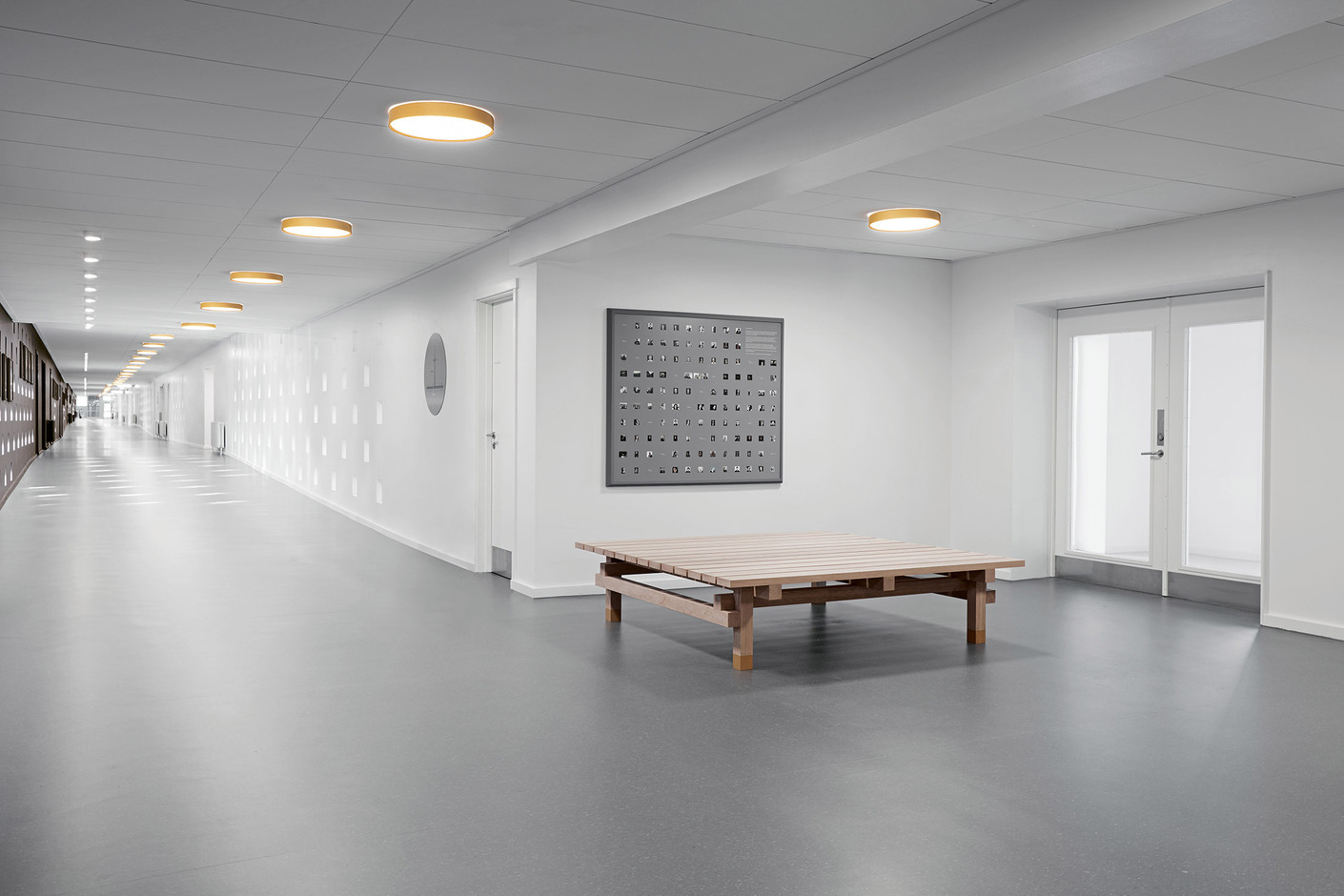 LP Slim Round Semi Recessed