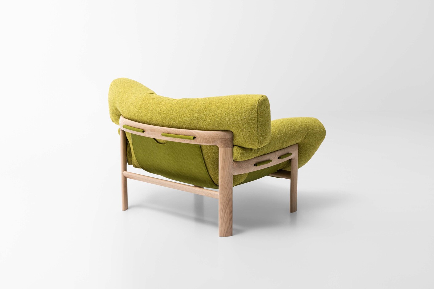 Légère armchair