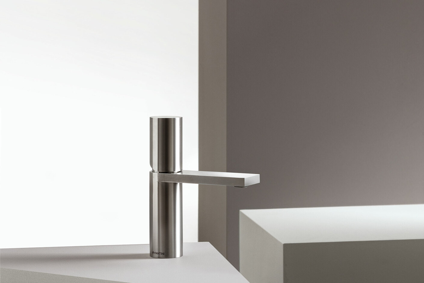 Milano Single-hole washbasin mixer