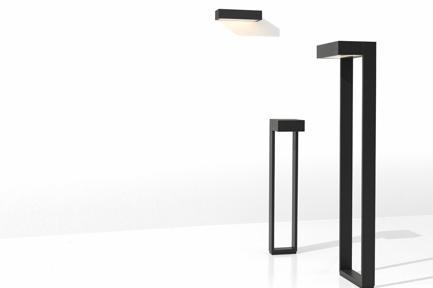 Mile Bollard