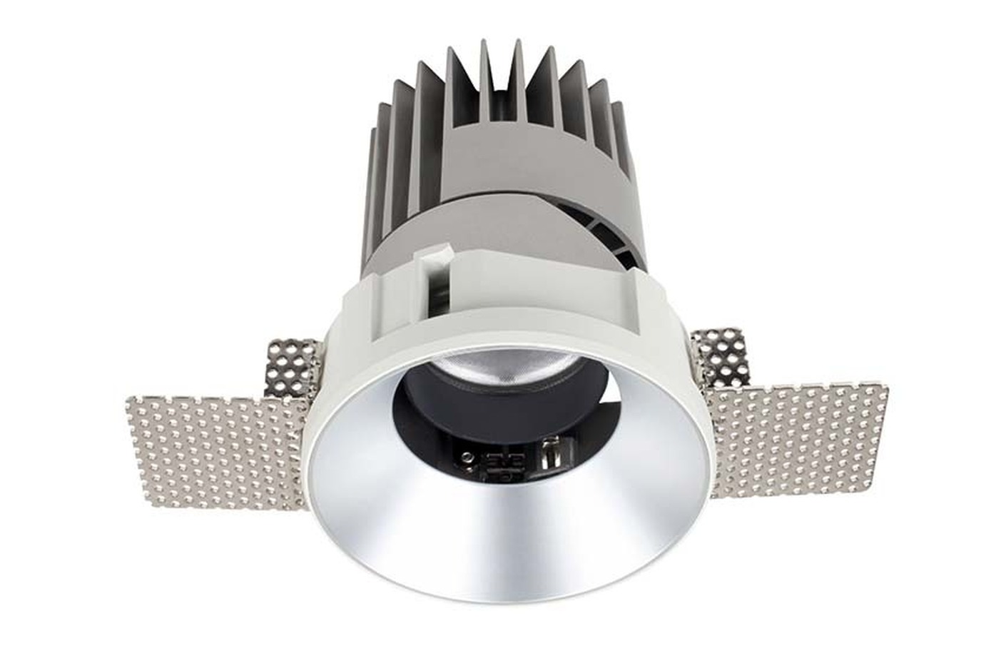 PERFORMANCE M TRIMLESS SPOT ROUND