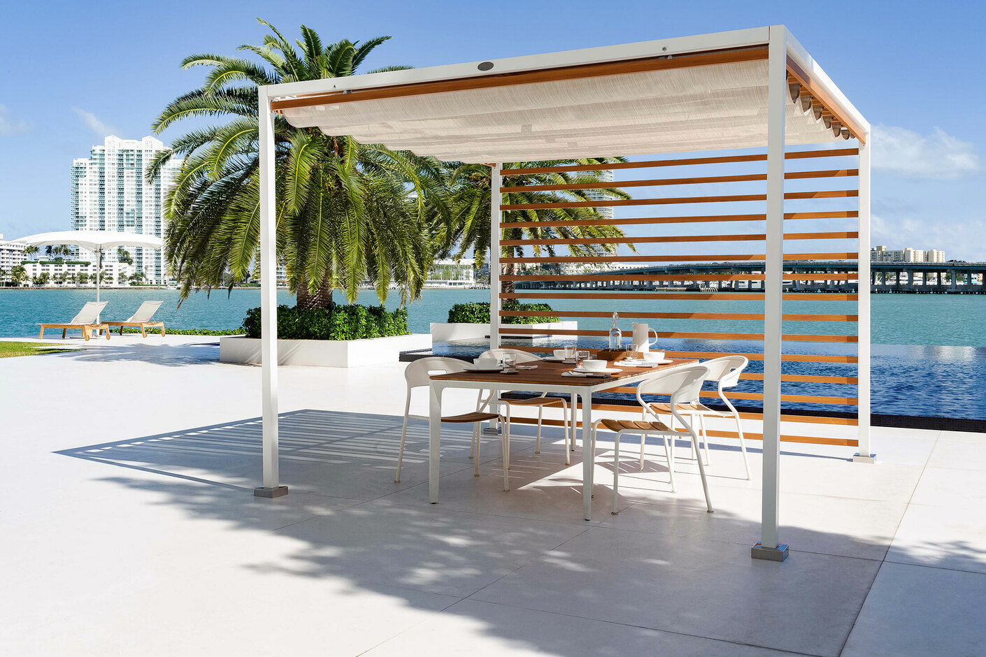 Eclipse Cabana