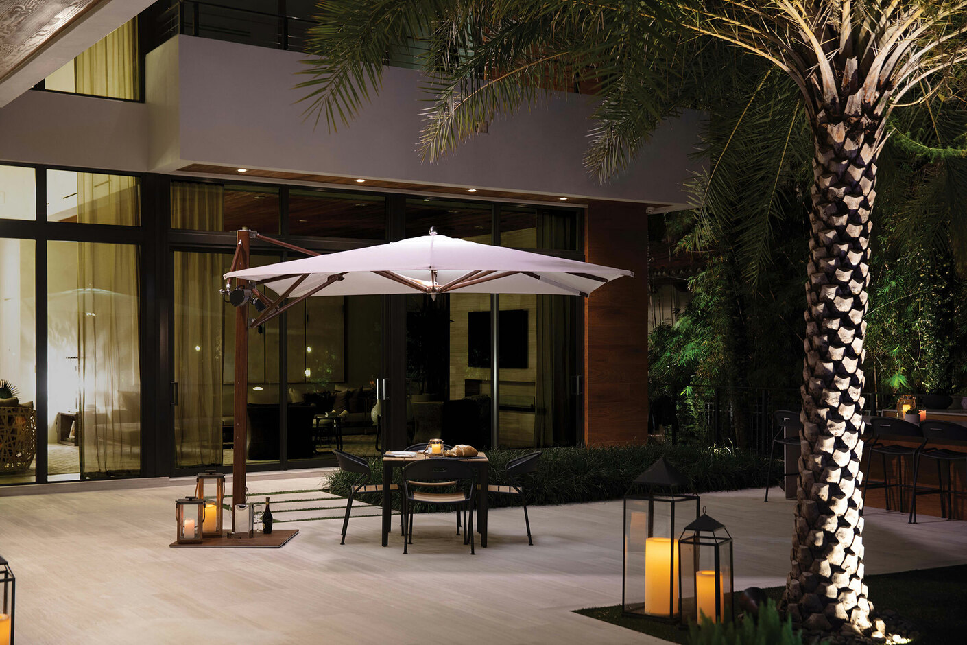 Ocean Master MAX Cantilever - Light, Heating & Automation