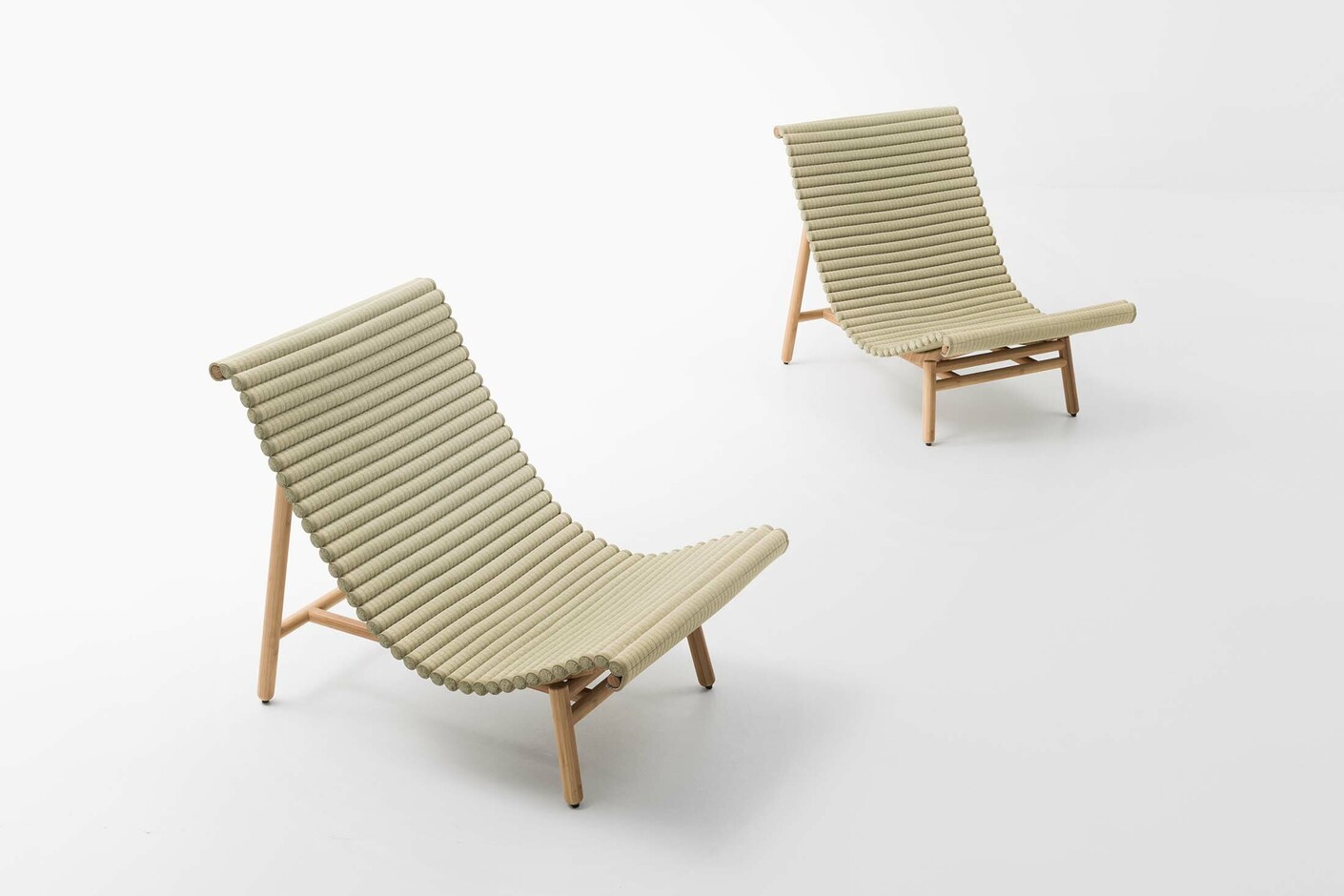Shibusa lounge chair