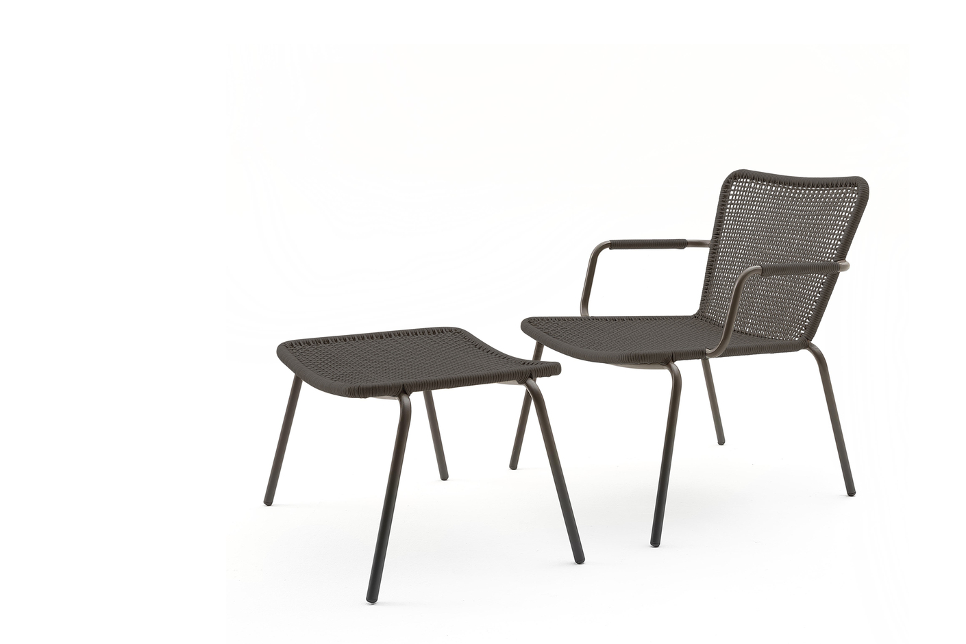 Via Lounge Chair
