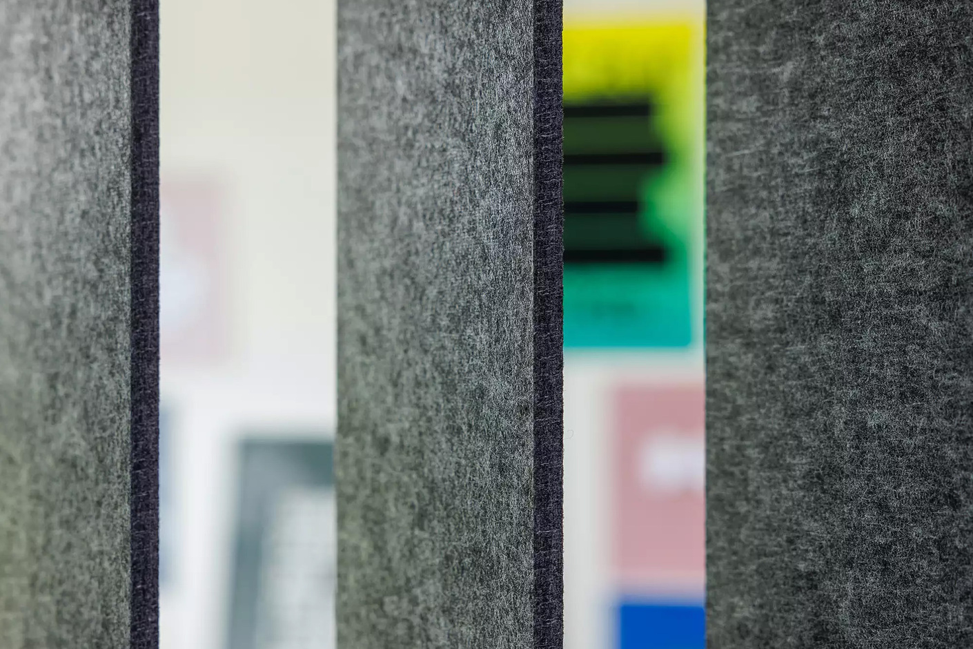 Acoustic stripes 0102300 1