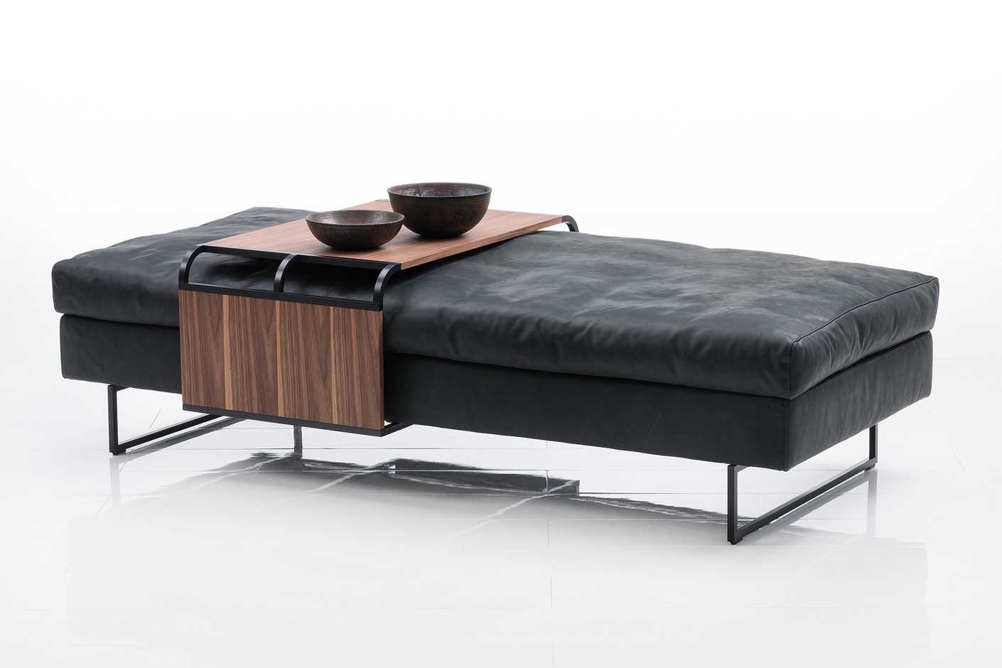 Embrace bench