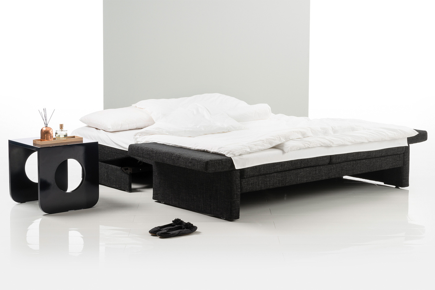 Cara sofa bed