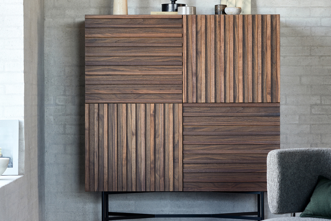 HARRI Cabinet