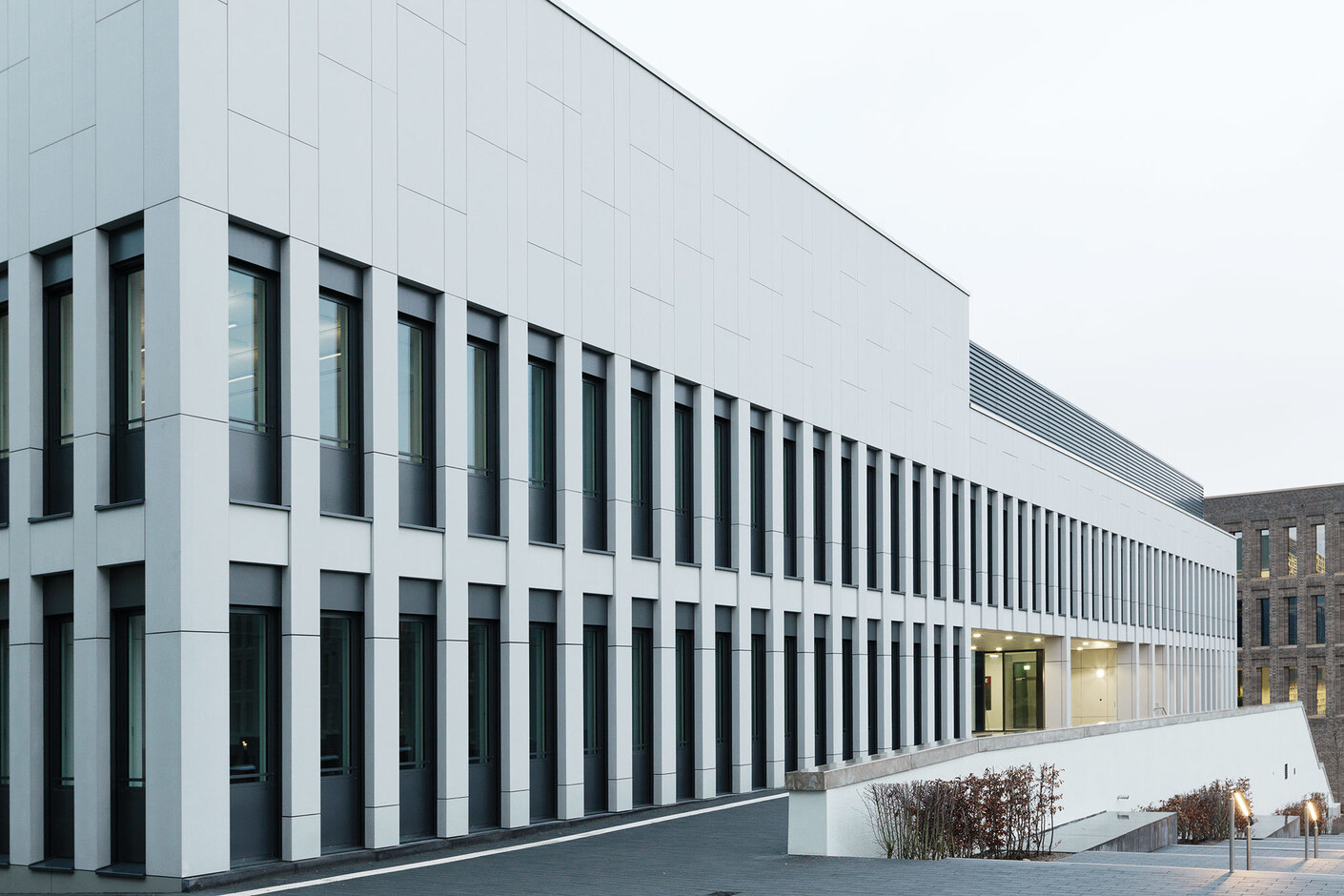 concrete skin, Osnabrück University computer centre
