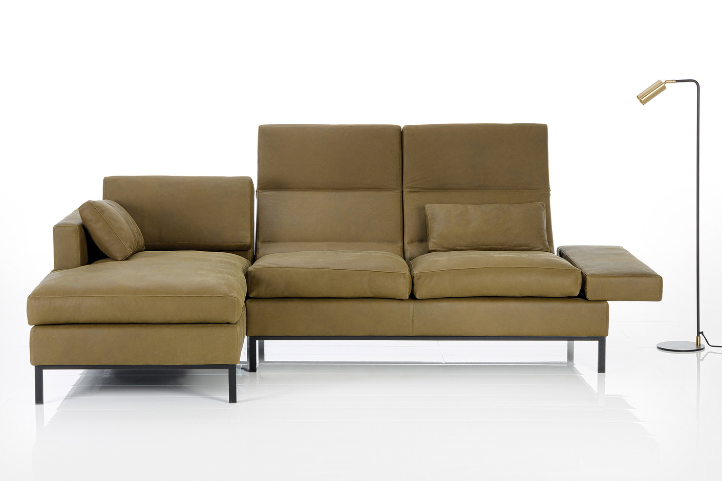 Tomo soft corner sofa