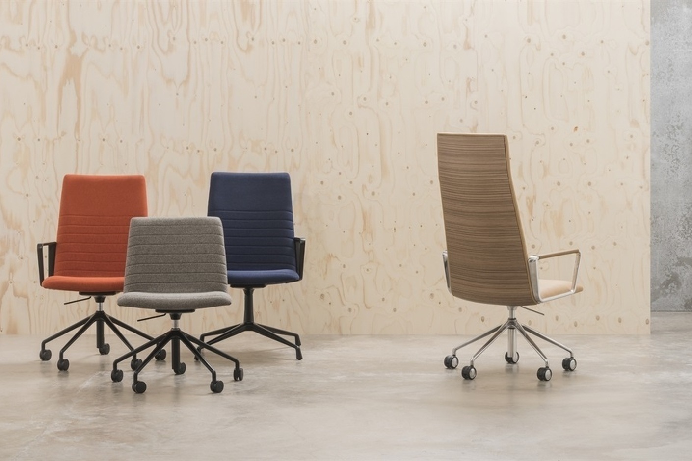 Flex Executive mit Rollen hoch