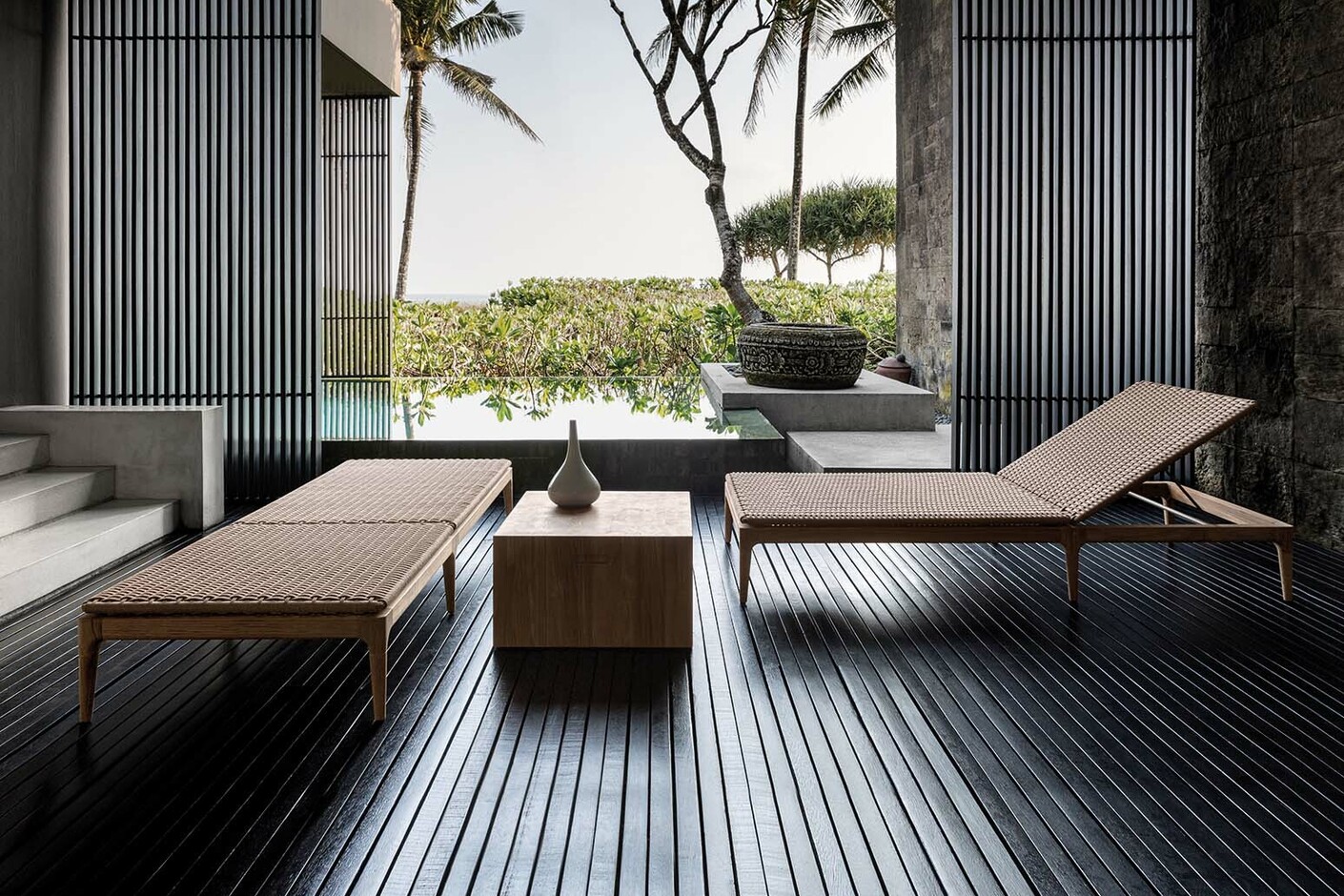 Lima lounger