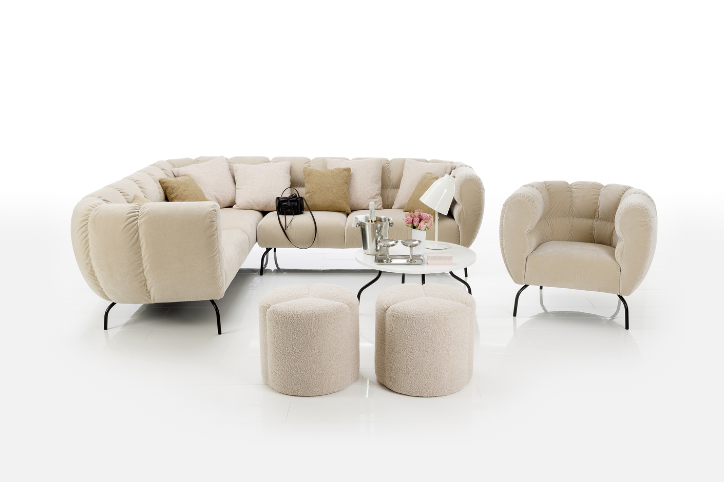 Magnolia corner sofa