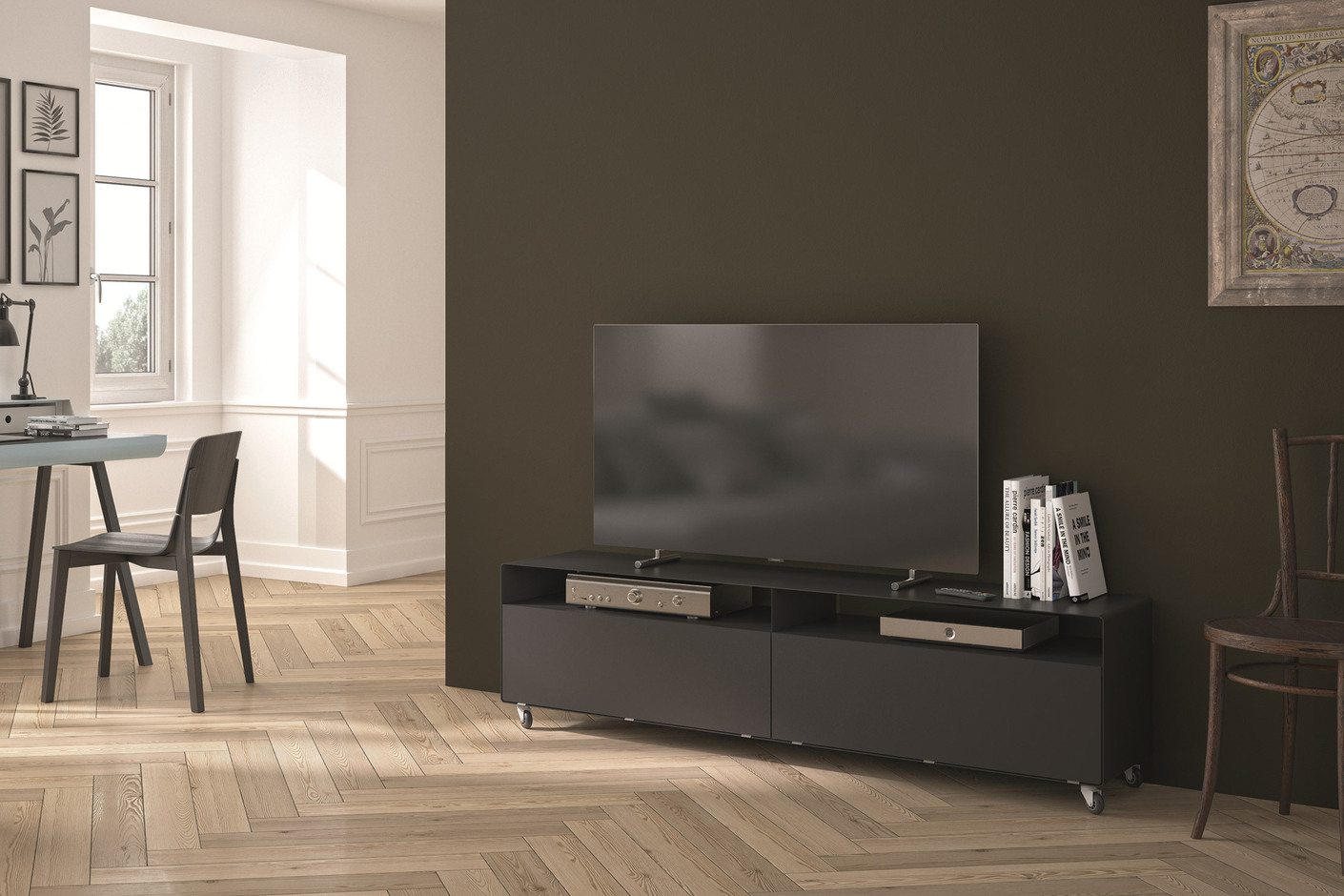 R 110 Sideboard on rolls