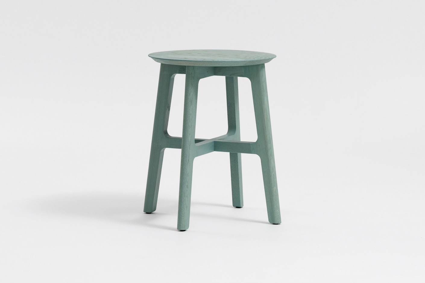 1.3 STOOL – Wooden seat