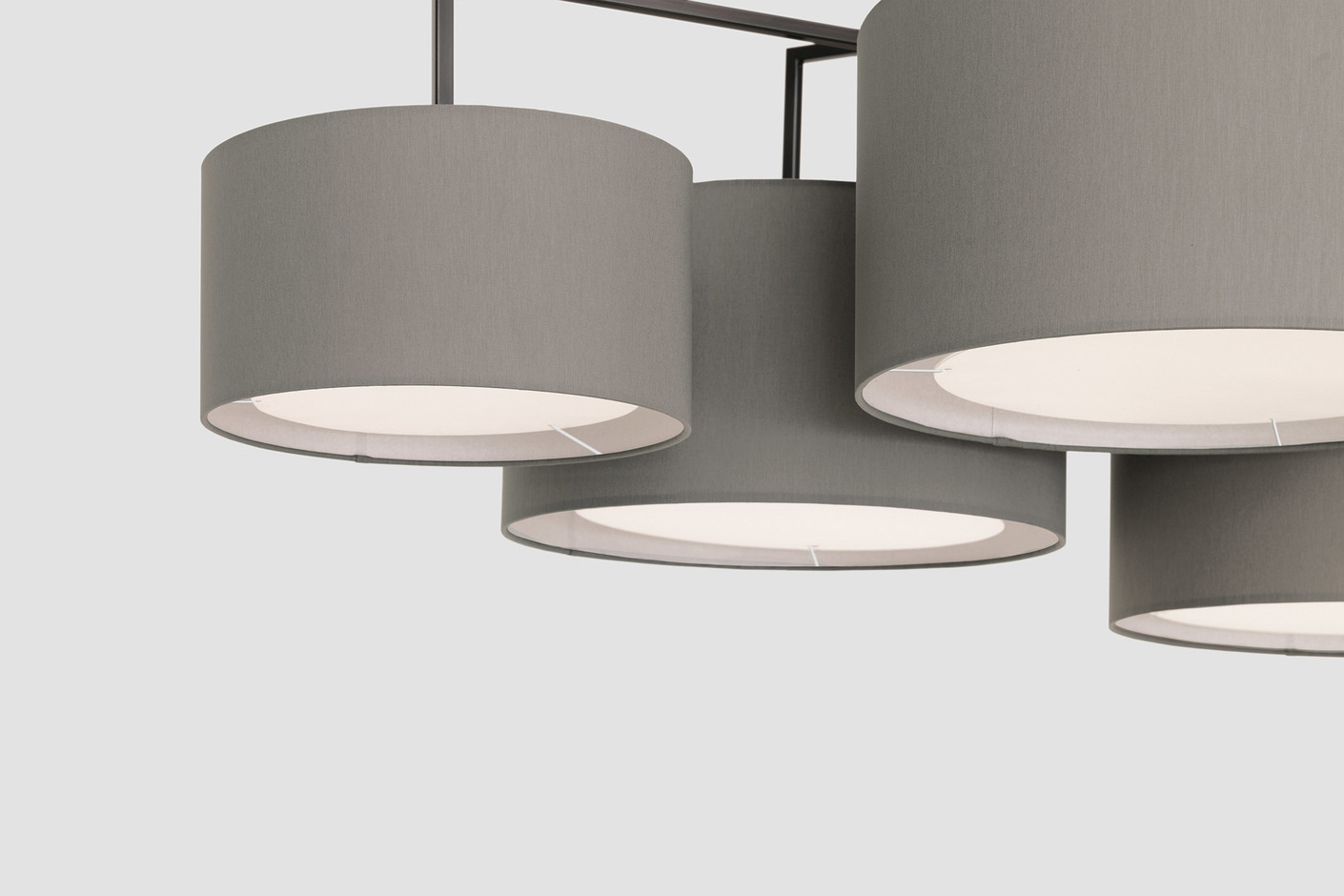 NOON 5 – Gestell schwarz