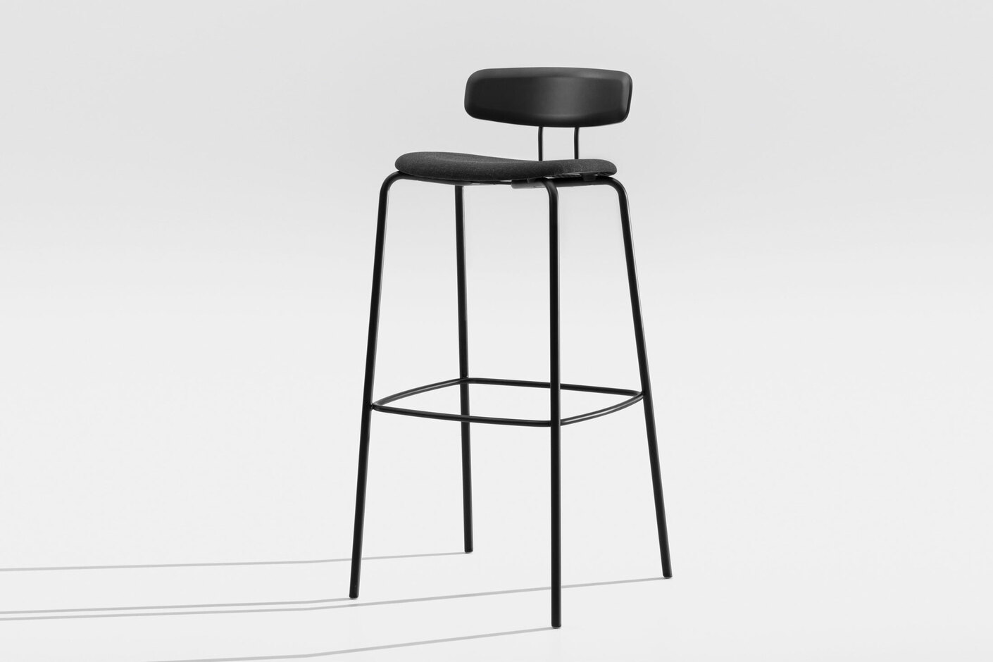 OKITO PLY BAR - Upholstered seat