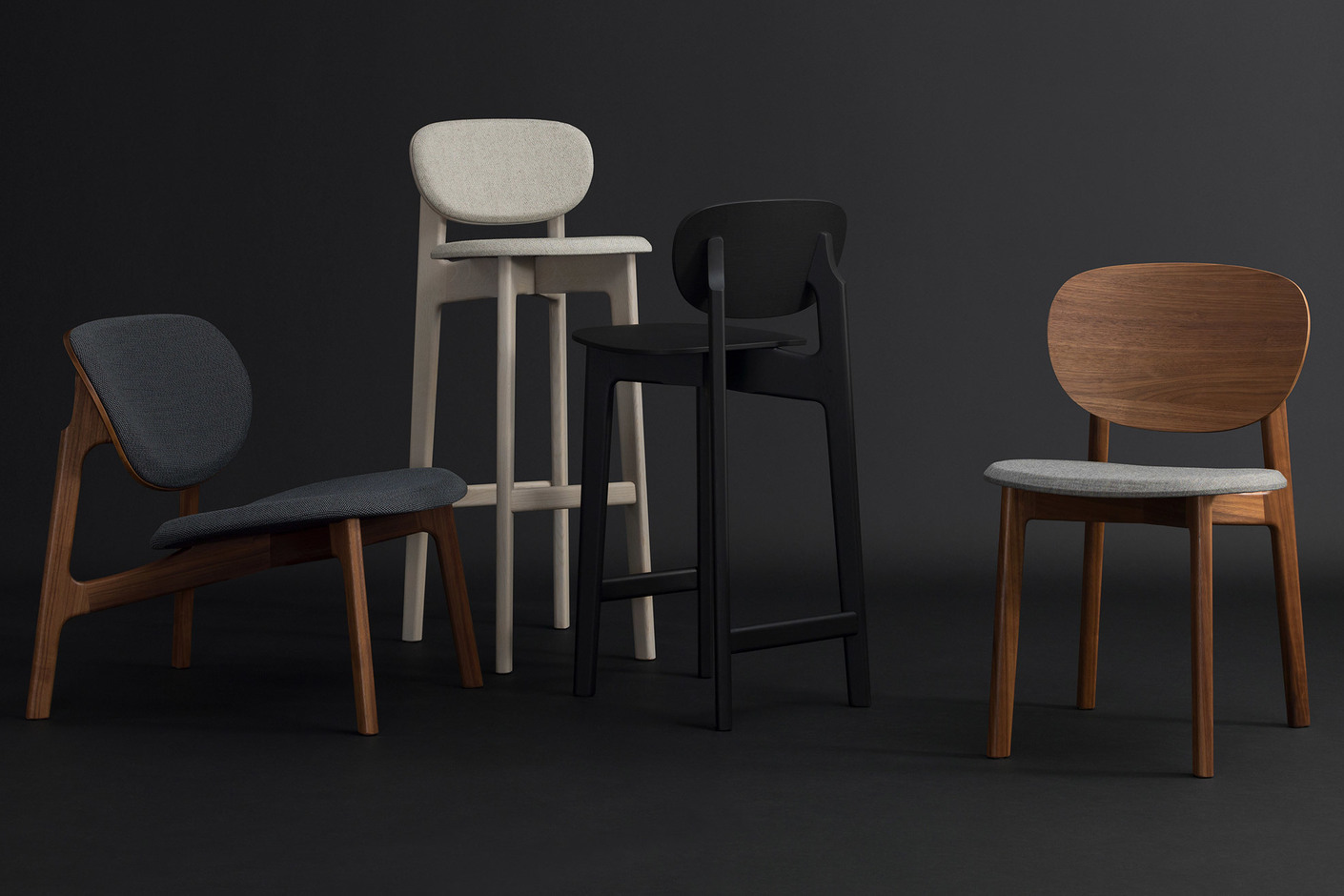 ZENSO – Vollpolstersitz und Holzrücken