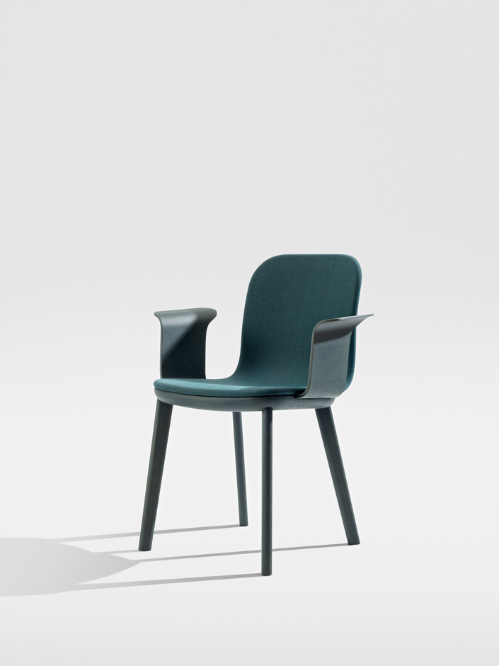AEON – Upholstered seat